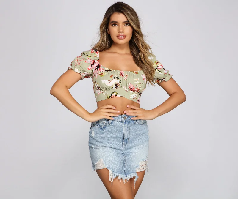 Floral Dreams Puff Sleeve Crop Top