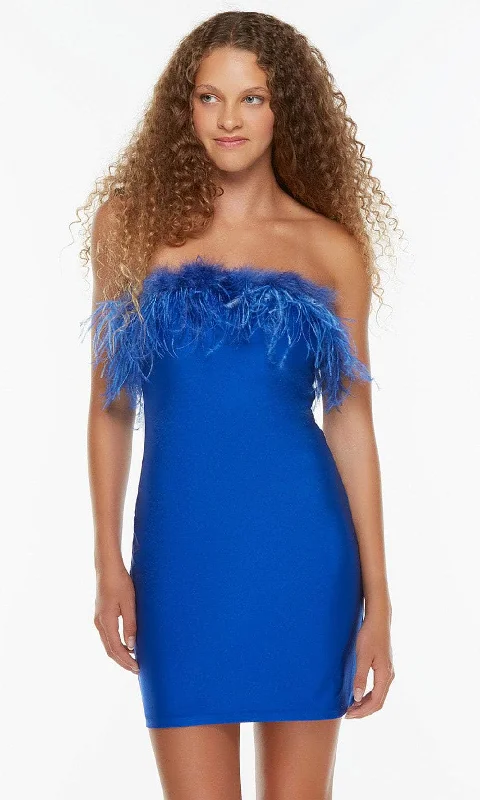 Alyce Paris 4524 - Feathered Strapless Cocktail Dress